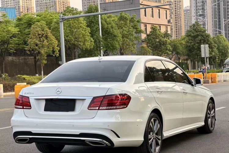 Used Mercedes-Benz E-Class 2015 Facelift E 200 L Sport Edition Exterior 5
