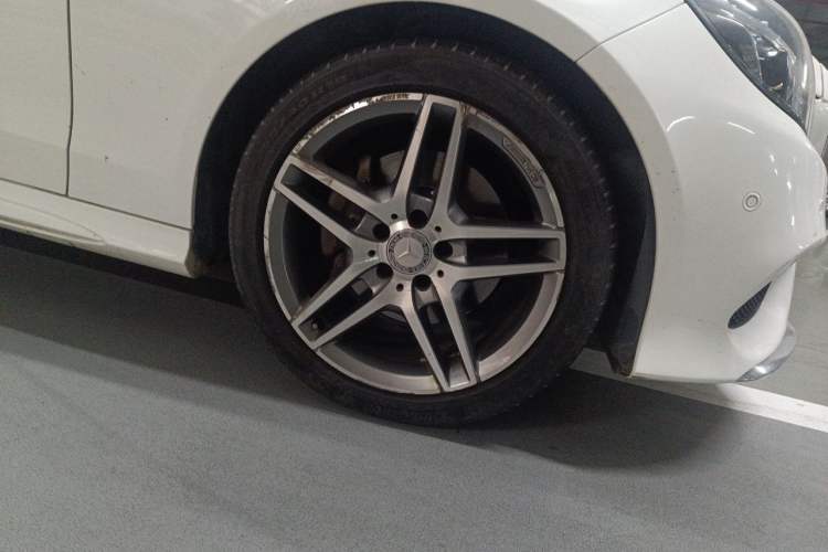 Used Mercedes-Benz E-Class 2015 Revised E 260 L Sport Luxury Edition Exterior 7