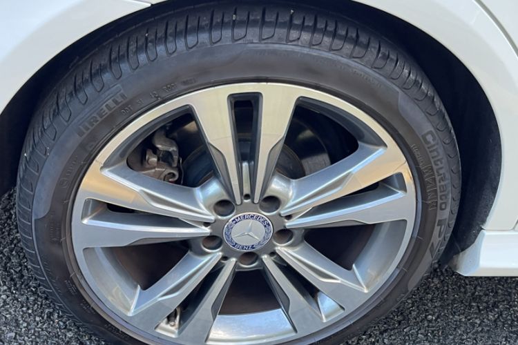 Used Mercedes-Benz E-Class 2015 Restyled E 260 L Sport Edition Exterior 8