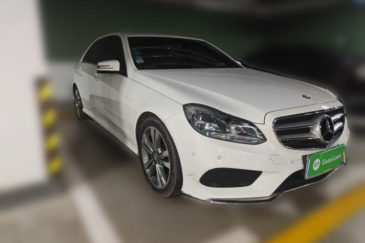 Used Mercedes-Benz E-Class 2015 E 260 L Sport Edition Front Right 45 Deg