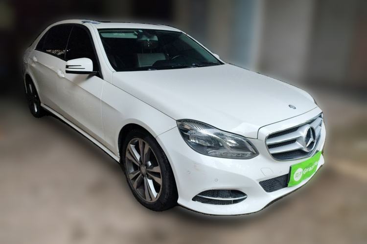 Used Mercedes-Benz E-Class 2015 E 200 L Sport Edition Front Right 45 Deg