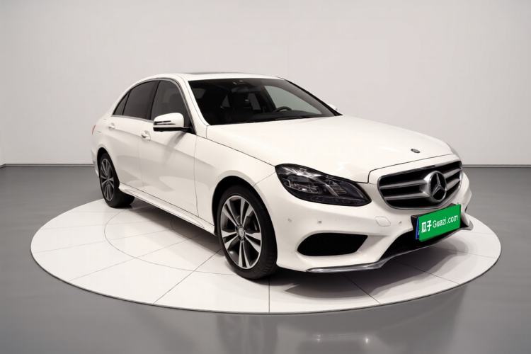 Used Mercedes-Benz E-Class 2015 E 200 L Sport Edition Front Right 45 Deg