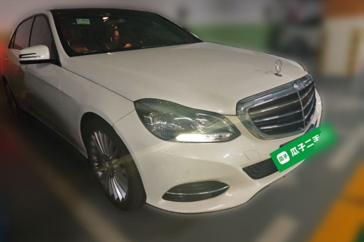 Used Mercedes-Benz E-Class 2015 Revised E 260 L Front Right 45 Deg
