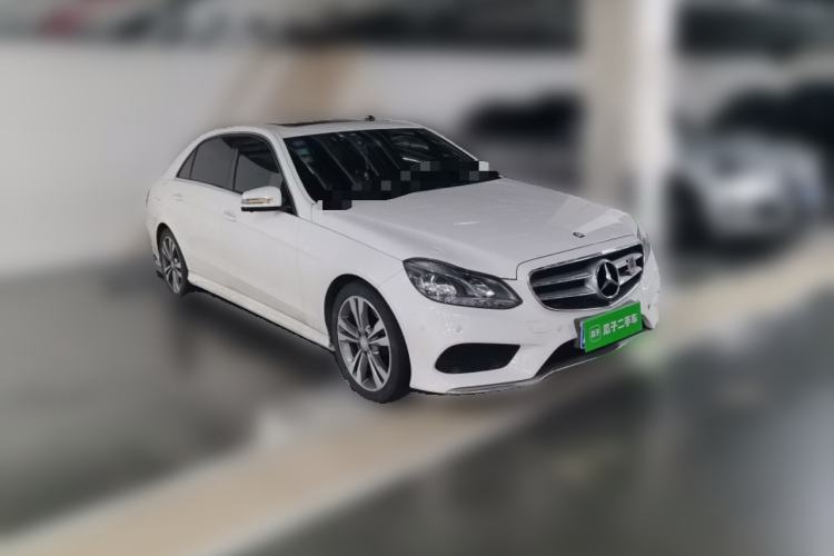 Used Mercedes-Benz E-Class 2015 Restyled E 260 L Sport Edition Front Right 45 Deg