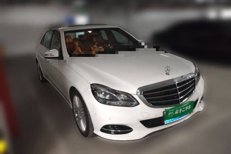 Used Mercedes-Benz E-Class 2015 Facelift E 200 L Front Right 45 Deg