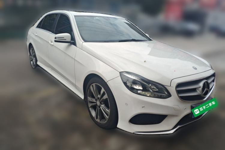 Used Mercedes-Benz E-Class 2015 Facelift E 200 L Sport Edition Front Right 45 Deg