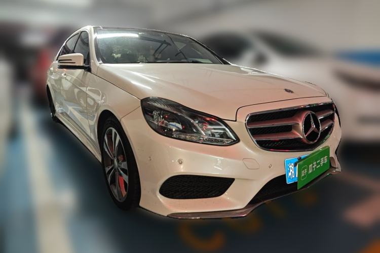 Used Mercedes-Benz E-Class 2015 Facelift E 200 L Sport Edition Front Right 45 Deg