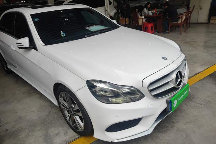 Used Mercedes-Benz E-Class 2015 E 260 L Sport Edition Front Right 45 Deg
