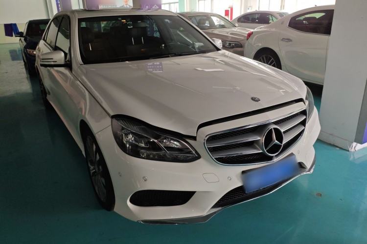 Used Mercedes-Benz E-Class 2015 E 260 L Sport Edition Front Right 45 Deg