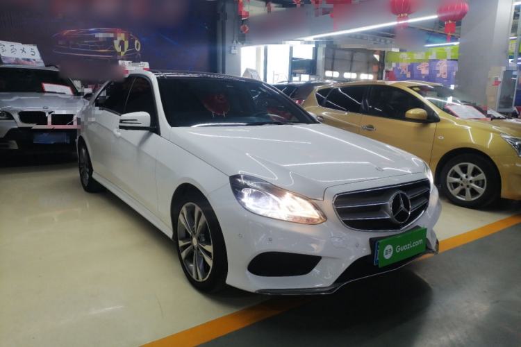 Used Mercedes-Benz E-Class 2015 E 260 L Sport & Fashion Model Front Right 45 Deg