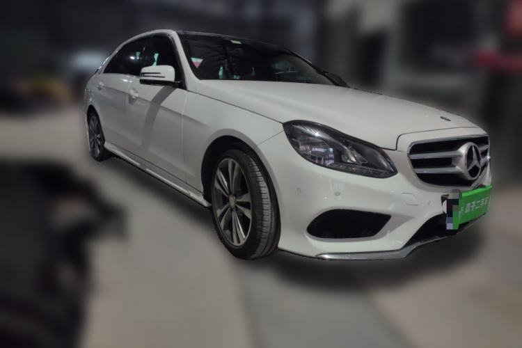 Used Mercedes-Benz E-Class 2015 E 260 L Sport Edition Front Right 45 Deg