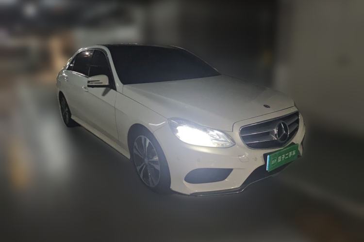Used Mercedes-Benz E-Class 2015 Restyled E 260 L Sport Edition Front Right 45 Deg