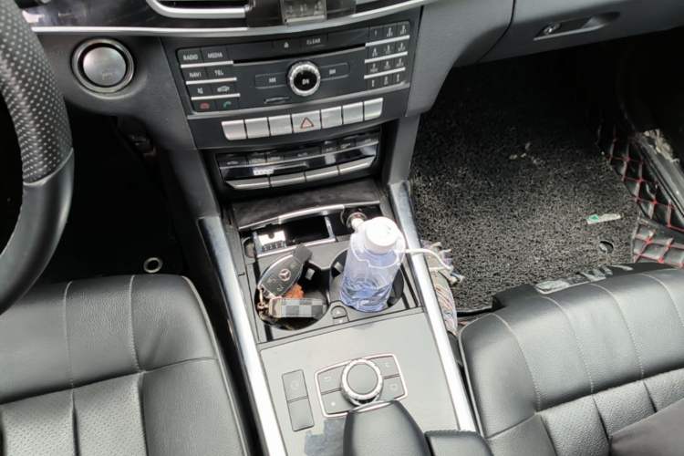 Used Mercedes-Benz E-Class 2015 Restyled E 260 L Sport Edition Gear Lever