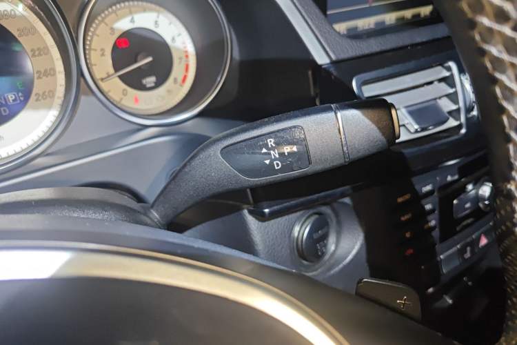 Used Mercedes-Benz E-Class 2015 E 260 L Sport Edition Gear Lever