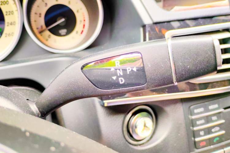 Used Mercedes-Benz E-Class 2015 E 180 L Sport Edition Gear Lever