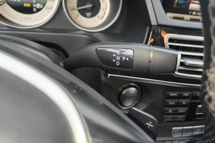 Used Mercedes-Benz E-Class 2015 E 260 L Sport Edition Gear Lever