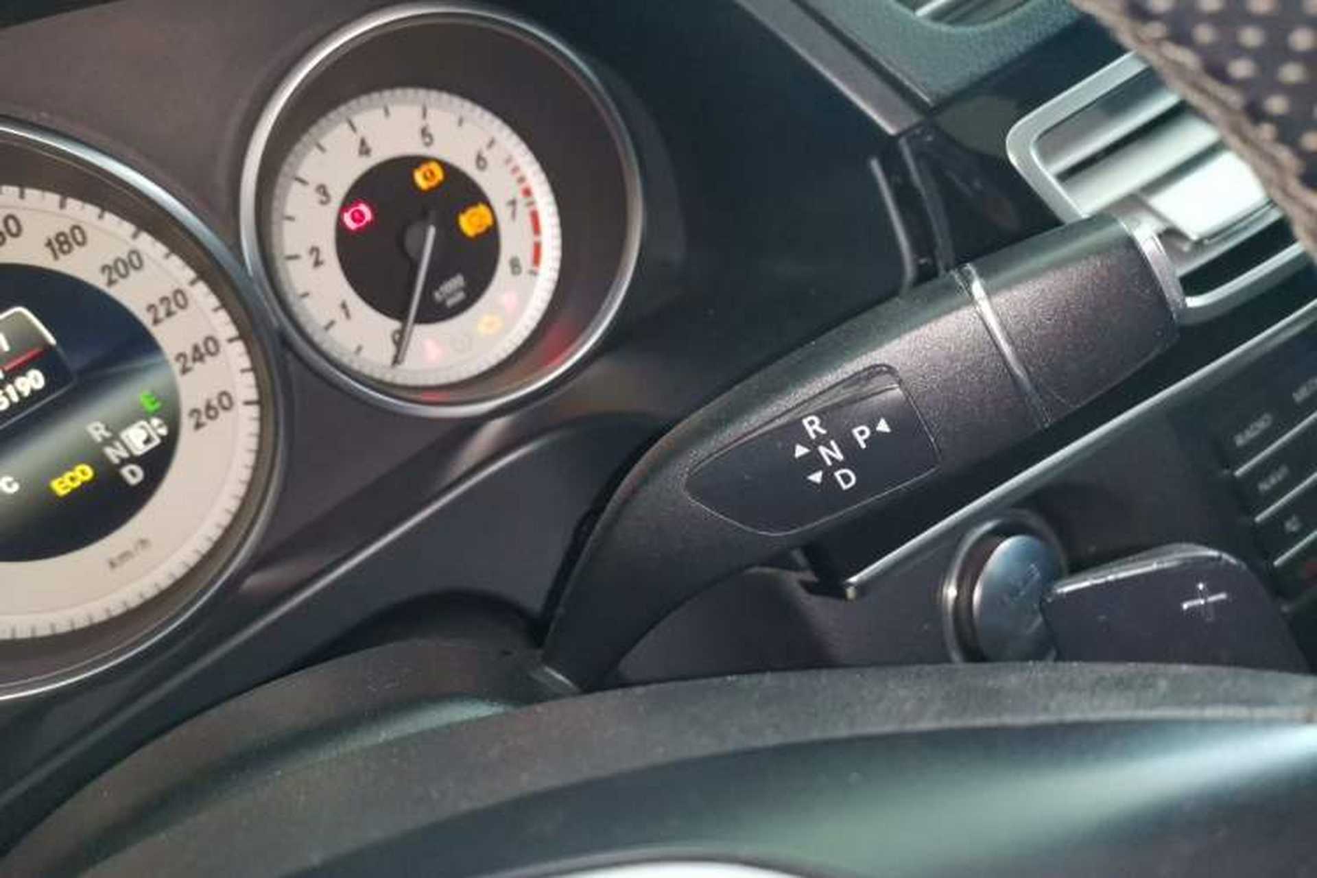 Used Mercedes-Benz E-Class 2015 Revised E 180 L Sport Edition Gear Lever