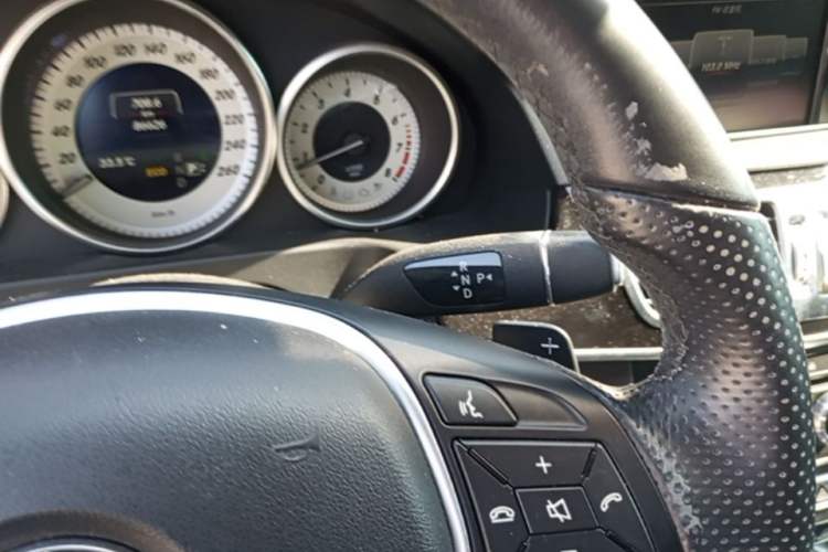 Used Mercedes-Benz E-Class 2015 Restyled E 260 L Sport Edition Gear Lever