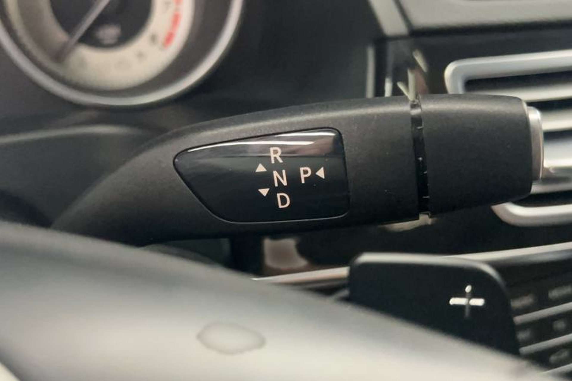Used Mercedes-Benz E-Class 2015 Restyled E 260 L Sport Edition Gear Lever