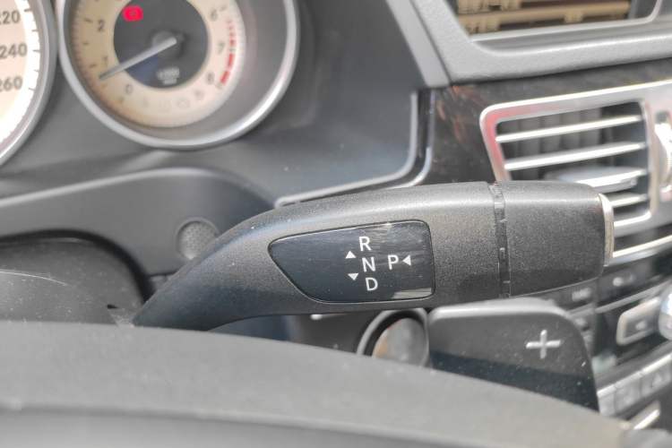 Used Mercedes-Benz E-Class 2015 E 260 L Sport Luxury Model Gear Lever