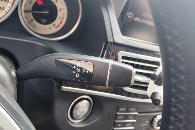 Used Mercedes-Benz E-Class 2015 E 260 L Sport Edition Gear Lever