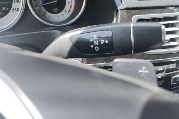 Used Mercedes-Benz E-Class 2015 E 260 L Sport Edition Gear Lever