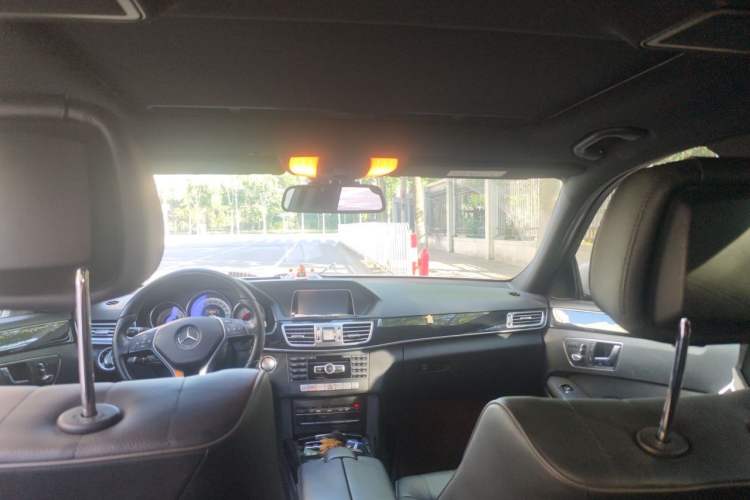Used Mercedes-Benz E-Class 2015 E 260 L Sport Edition Headliner
