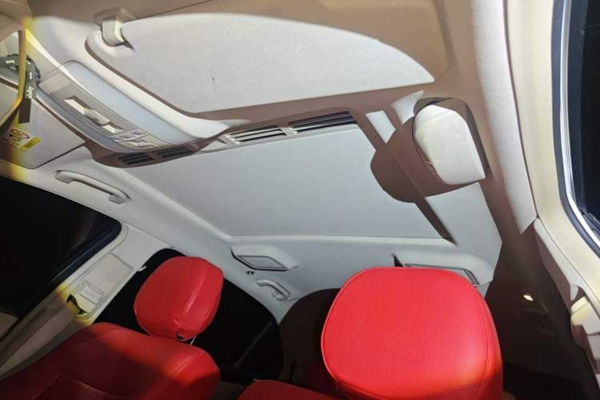 Used Mercedes-Benz E-Class 2015 E 260 L Sport Edition Headliner