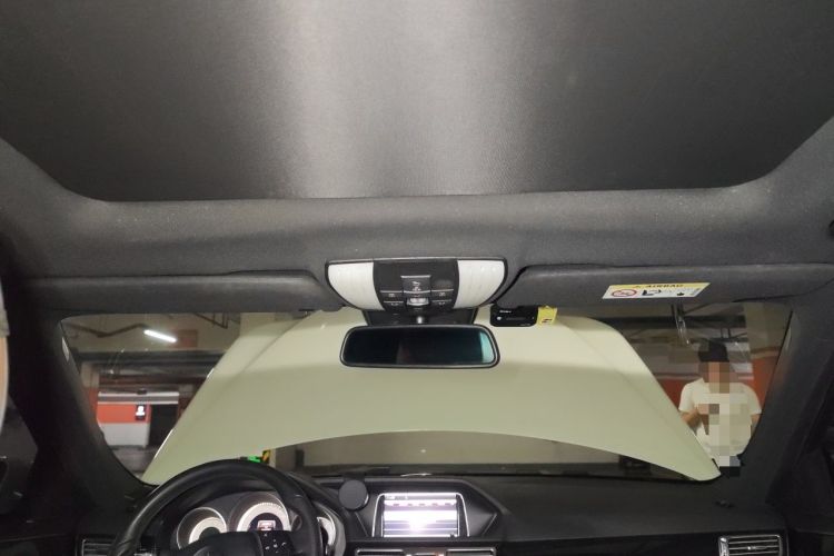 Used Mercedes-Benz E-Class 2015 E 260 L Sport & Fashion Model Headliner