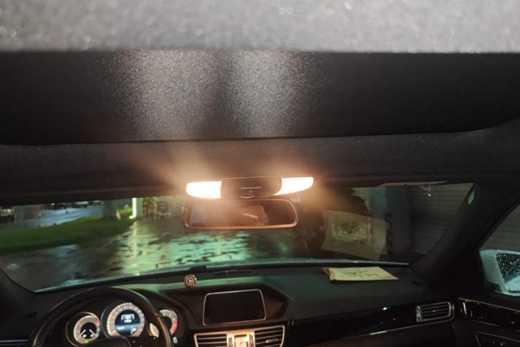 Used Mercedes-Benz E-Class 2015 Restyled E 260 L Sport Edition Headliner