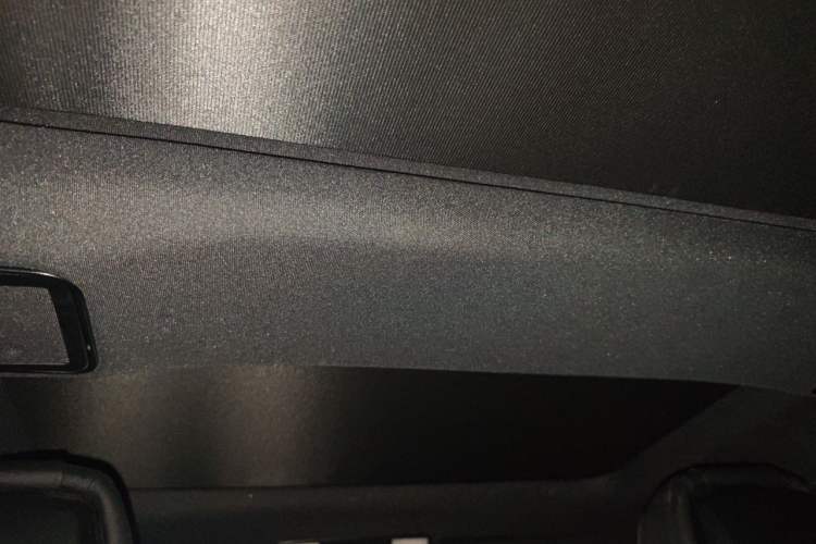 Used Mercedes-Benz E-Class 2015 Restyled E 260 L Sport Edition Headliner