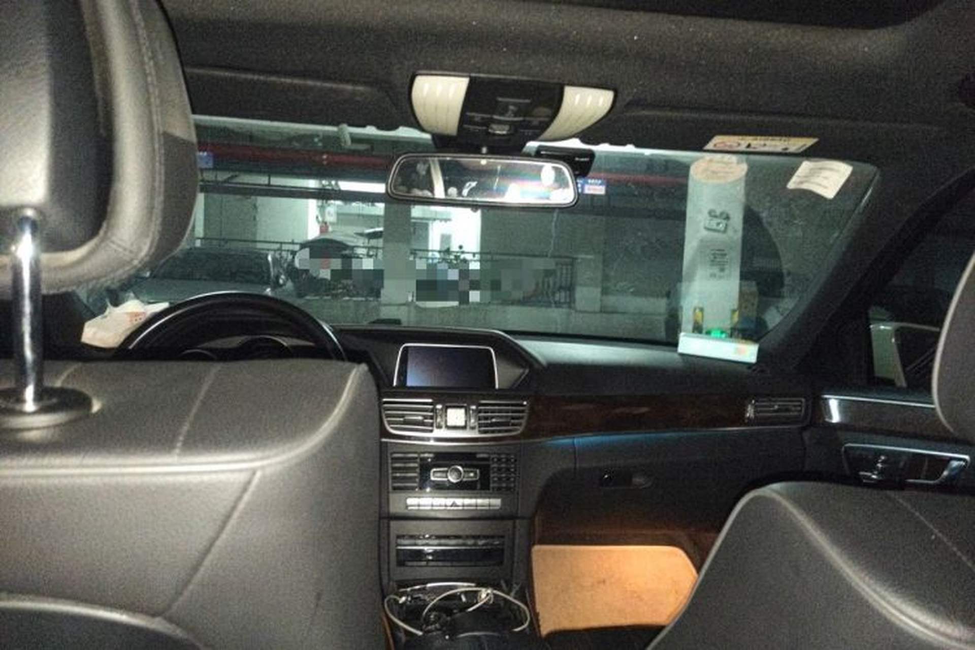 Used Mercedes-Benz E-Class 2015 E 260 L Headliner