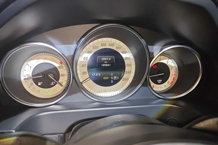 Used Mercedes-Benz E-Class 2015 E 260 L Sport Edition Instrument Cluster