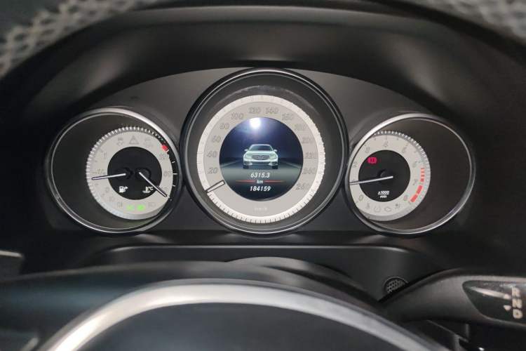 Used Mercedes-Benz E-Class 2015 E 260 L Sport Edition Instrument Cluster