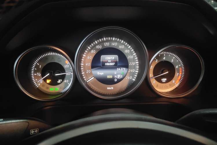 Used Mercedes-Benz E-Class 2015 Facelift E 200 L Sport Edition Instrument Cluster