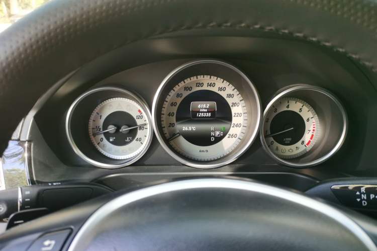 Used Mercedes-Benz E-Class 2015 Facelift E 200 L Sport Edition Instrument Cluster