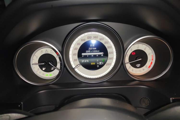Used Mercedes-Benz E-Class 2015 E 260 L Sport Edition Instrument Cluster