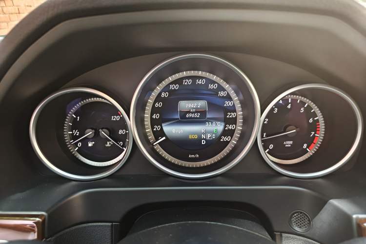 Used Mercedes-Benz E-Class 2015 E 200 L Instrument Cluster