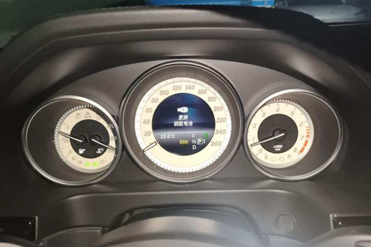 Used Mercedes-Benz E-Class 2015 E 320 L 4MATIC Instrument Cluster