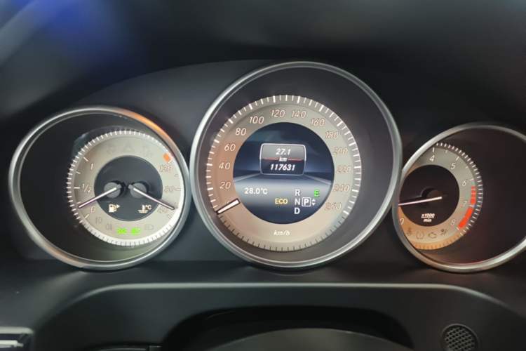 Used Mercedes-Benz E-Class 2015 Restyled E 260 L Sport Edition Instrument Cluster