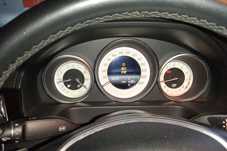 Used Mercedes-Benz E-Class 2015 E 260 L Sport Edition Instrument Cluster