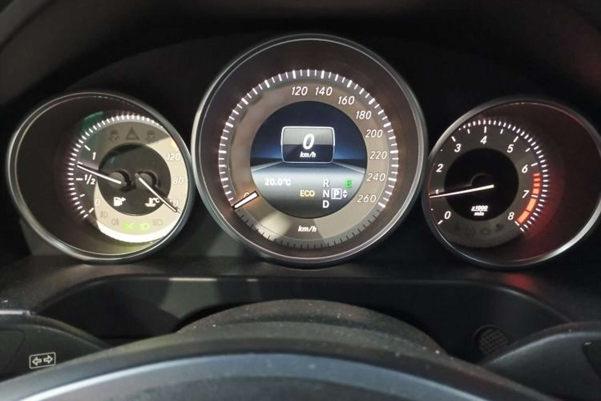 Used Mercedes-Benz E-Class 2015 E 180 L Sport Edition Instrument Cluster