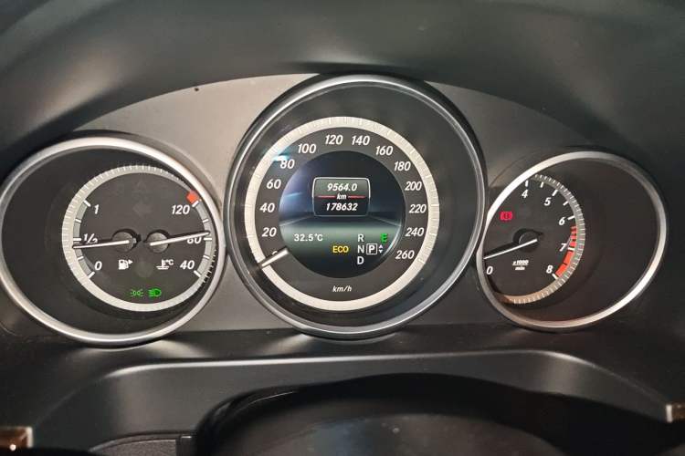 Used Mercedes-Benz E-Class 2015 Revised E 260 L Instrument Cluster