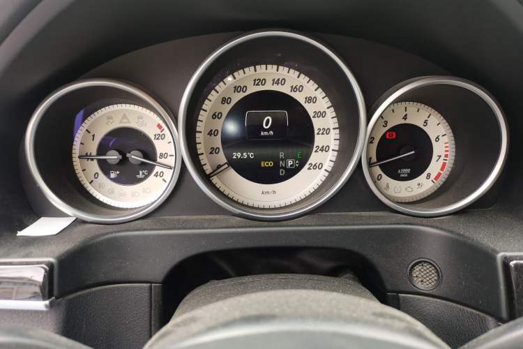 Used Mercedes-Benz E-Class 2015 E 260 L Sport Edition Instrument Cluster