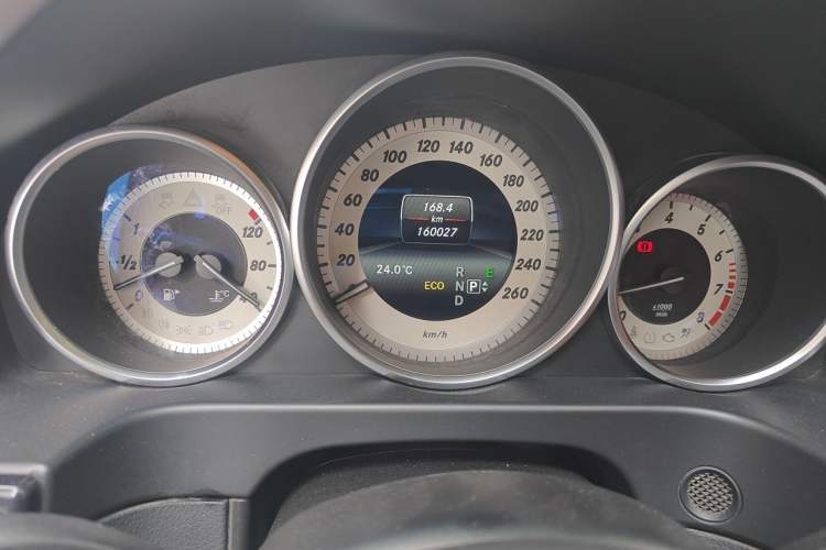 Used Mercedes-Benz E-Class 2015 Revised E 260 L Instrument Cluster