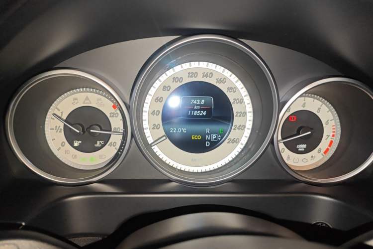 Used Mercedes-Benz E-Class 2015 Restyled E 260 L Sport Edition Instrument Cluster