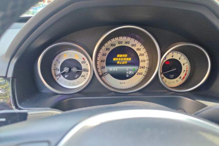 Used Mercedes-Benz E-Class 2015 E 260 L Sport Edition Instrument Cluster