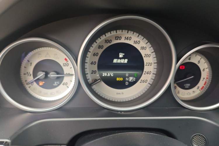 Used Mercedes-Benz E-Class 2015 Facelift E 200 L Sport Edition Instrument Cluster