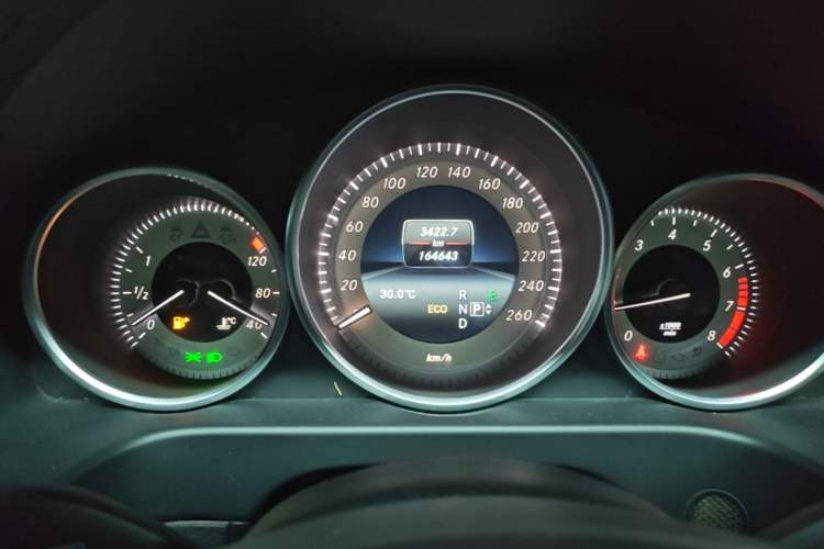 Used Mercedes-Benz E-Class 2015 Revised E 180 L Sport Edition Instrument Cluster