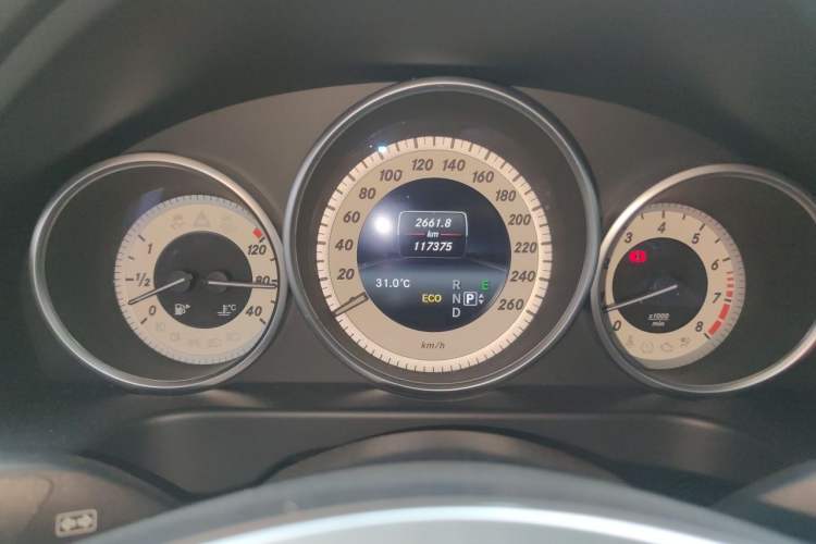 Used Mercedes-Benz E-Class 2015 E 260 L Sport Edition Instrument Cluster